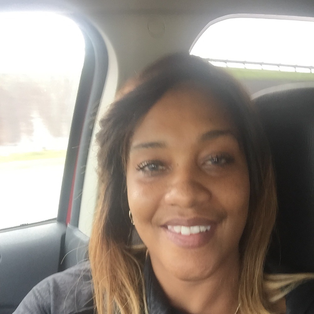 Meet your Posher, Shala